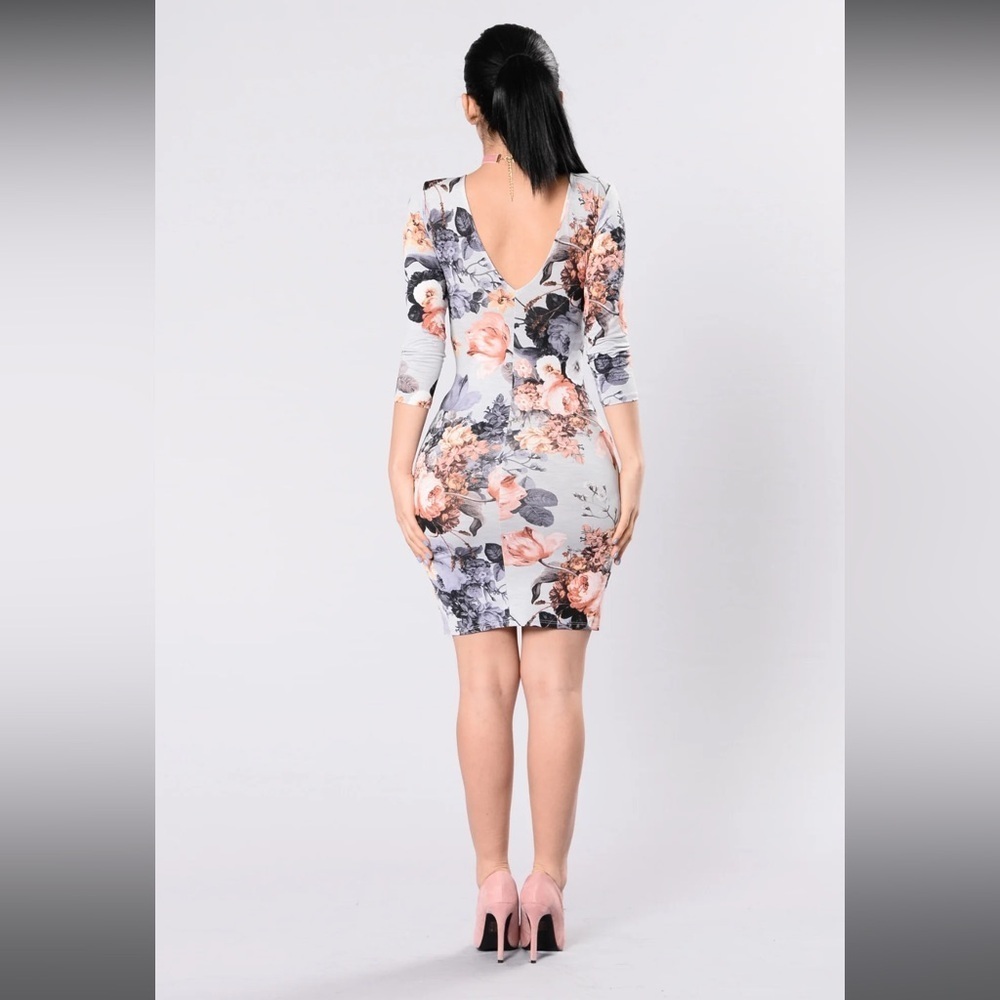 Fashion Nova Bodycon Wrap Dress Size Medium - Picture 3 of 4